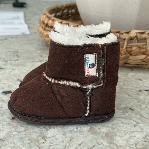 Riley Roos booties - Picture 1 of 4